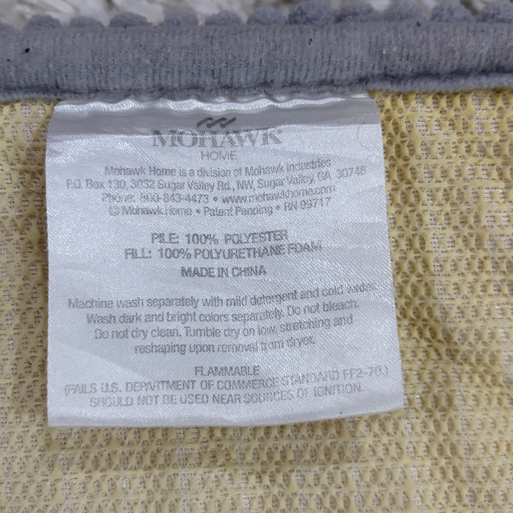 Mohawk Gray Textured Mat - Picture 4 of 5